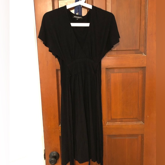 Betsey Johnson Dresses & Skirts - Black Betsey Johnson midi dress